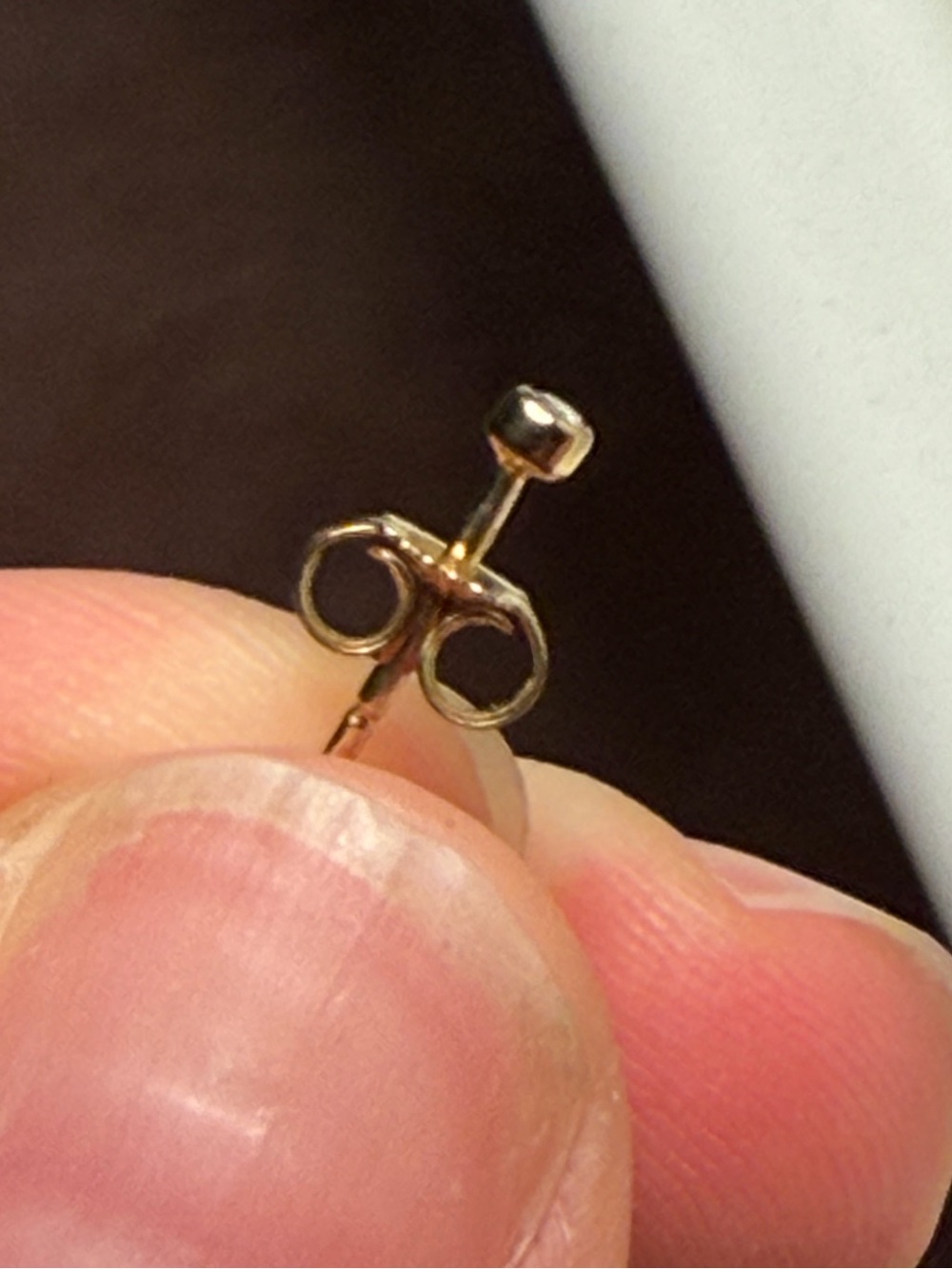 Mejuri Single Tiny Diamond Stud - Picture 13 of 16
